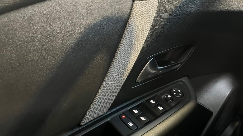 Nouvelle CITROEN C4 X  1.5 BlueHDi 16V - 130 S&S - EAT8  Max 